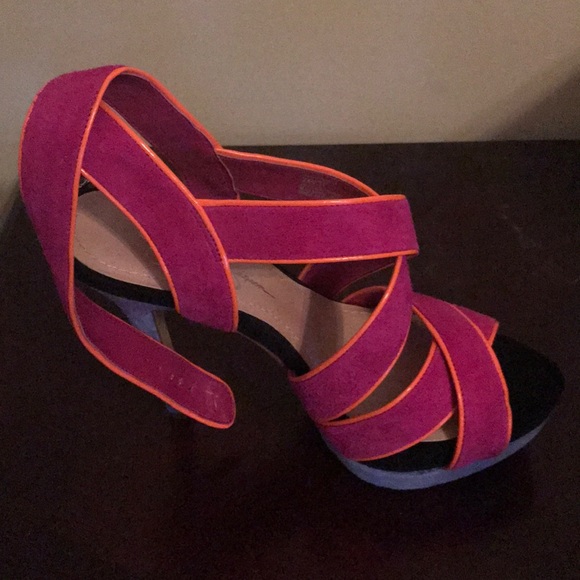 Jessica Simpson Sandals - Picture 3 of 4